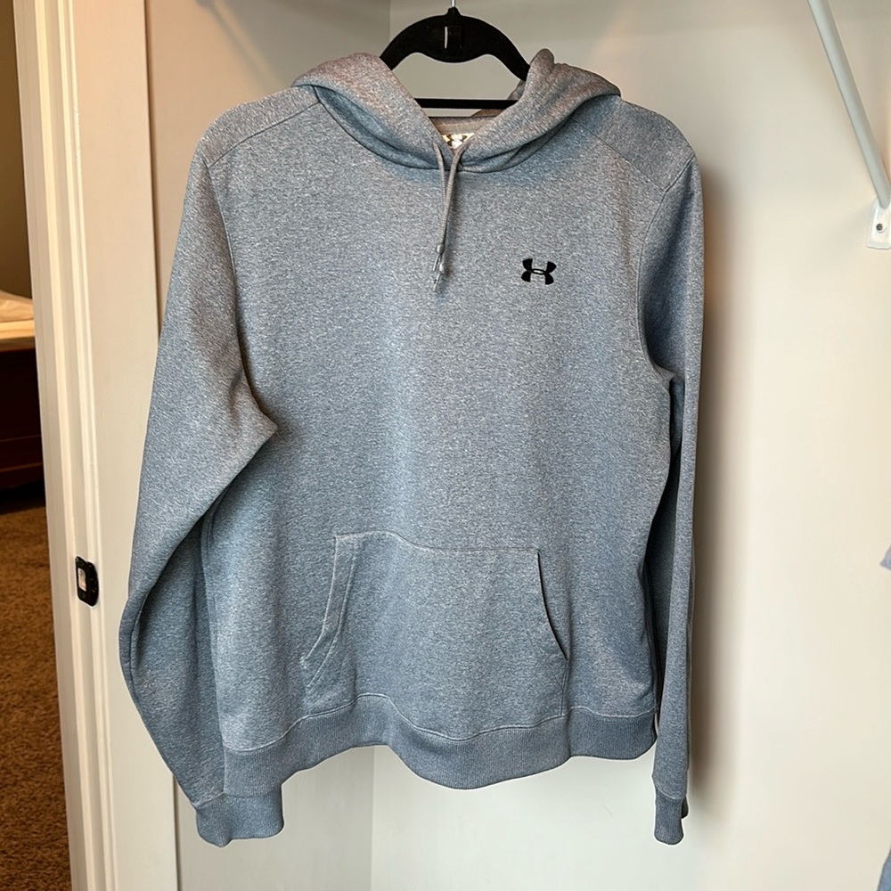 Under Armour Hoodie size Large
